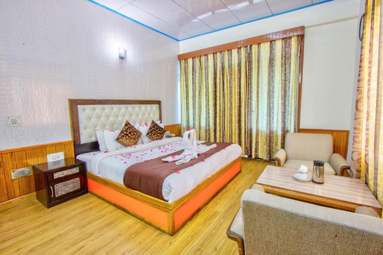 Hotel Royal Manali Zewnętrze zdjęcie