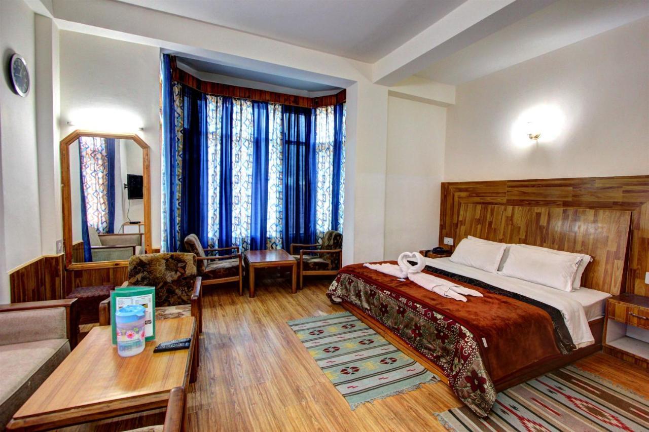 Hotel Royal Manali Zewnętrze zdjęcie